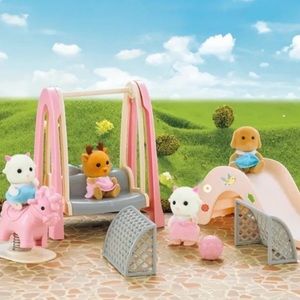 Play Ground - Critters-Peppa Pig-Little Doll, and animals